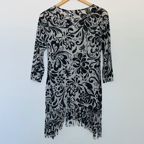 Travelers Collection by Chico’s Baroque Lace Fringe Top - Picture 4 of 8